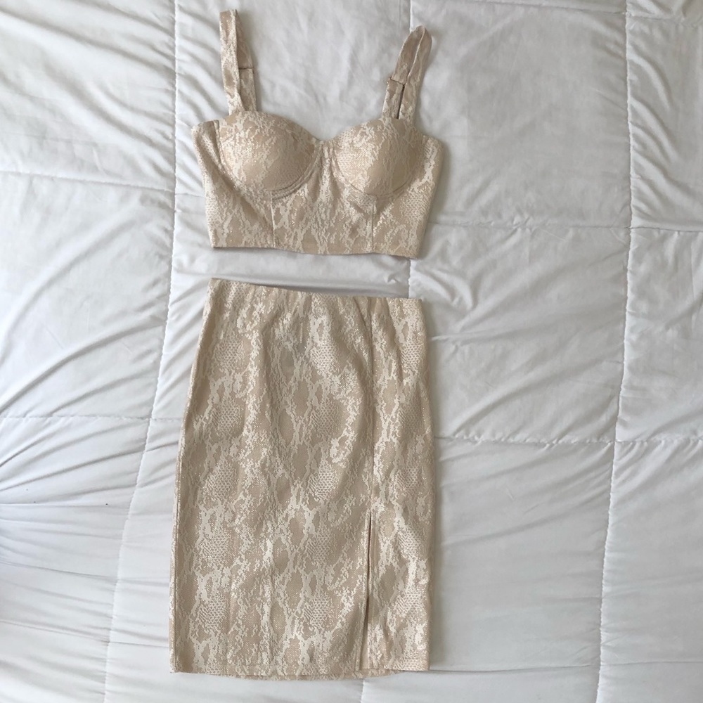 2 piece pencil skirt